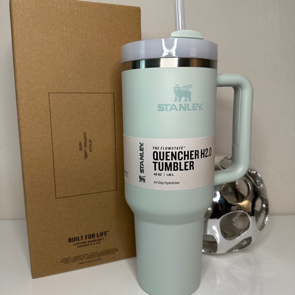 Stanley Quencher H2.0 Tumbler - Mint Green